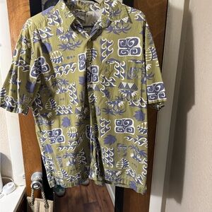 Old Navy Green and Blue Patterned Shirt